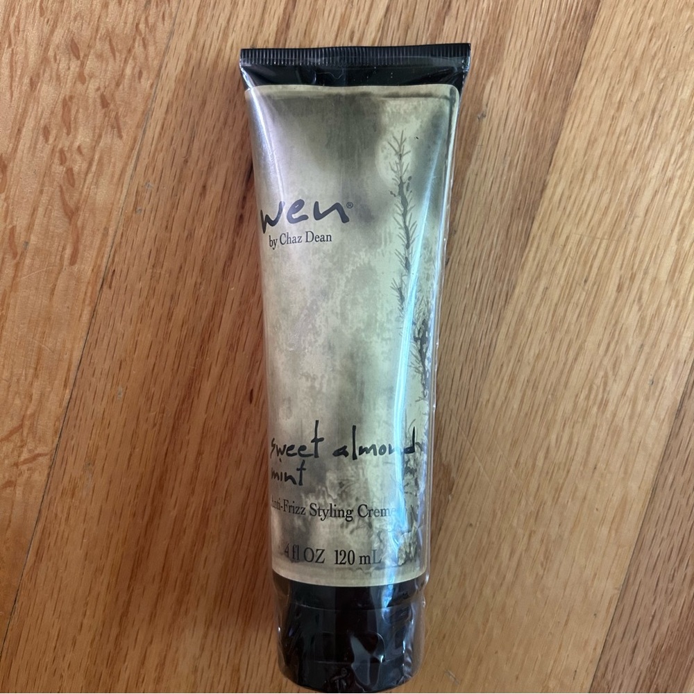Wen Sweet Almond Mint Anti-Frizz Styling Creme By Chaz Dean 4oz Sealed